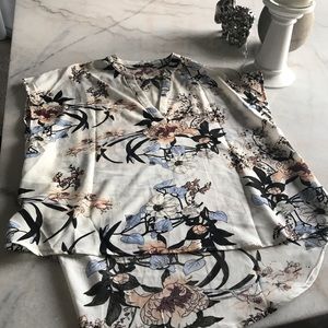 Half sleeve silky shirt